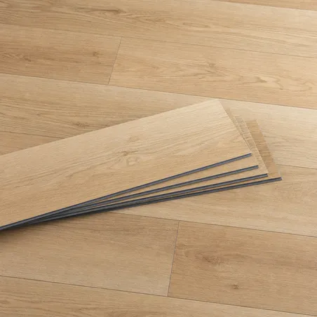White oak veneer SPC flooring — pale straw to warm honey grain
